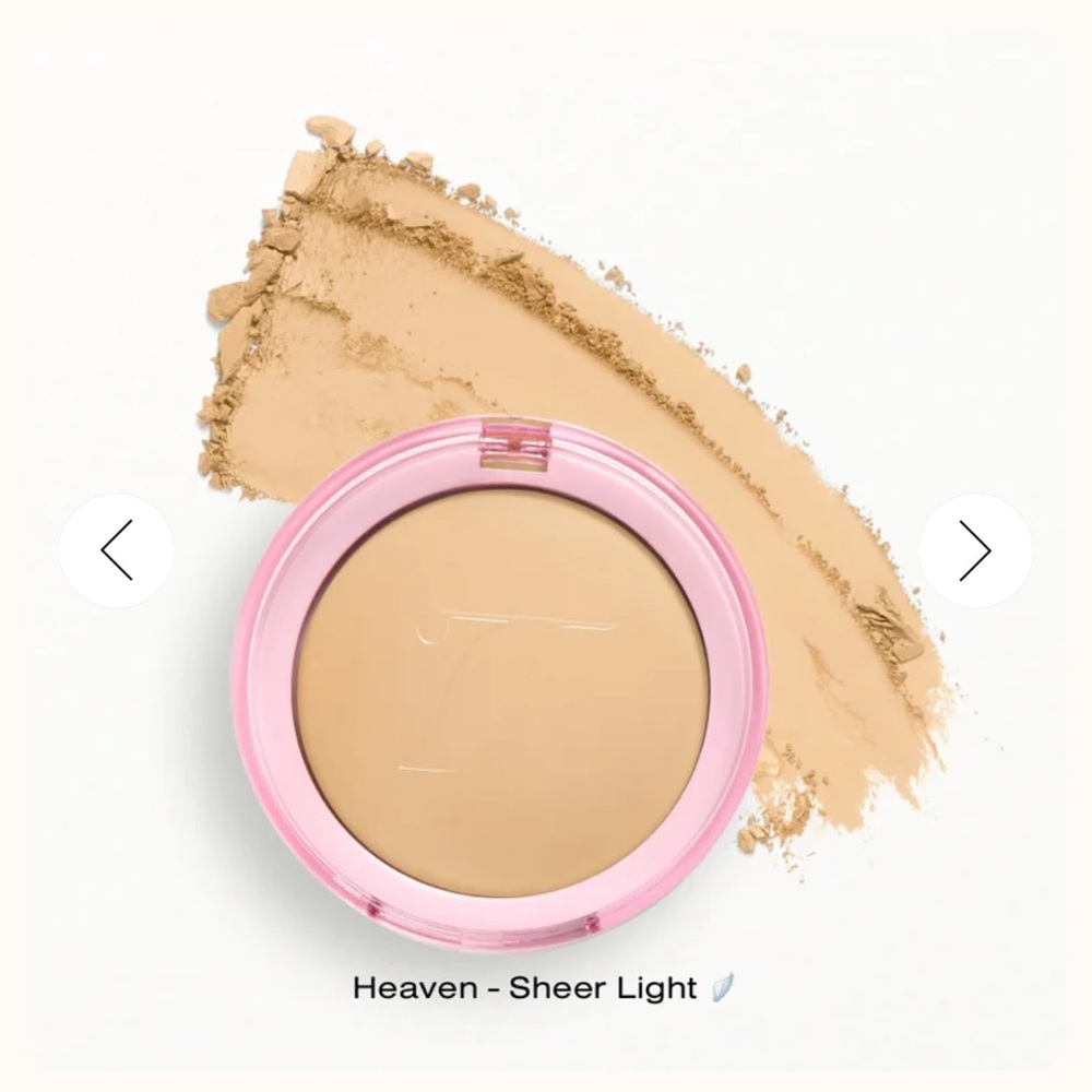 BNIB Heaven Sheer Light Makeup Powder in Light Tan